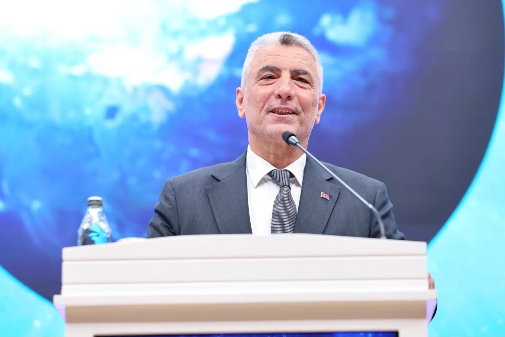 Bakan Bolat’tan e-ihracatçılara 500 milyon TL