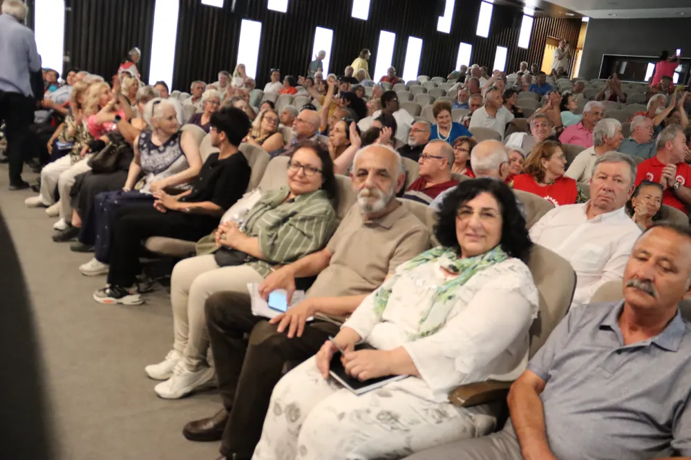 DİSK KURMAYLARI İZMİR